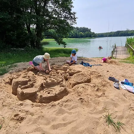 Trasa S7 W 2H Z Warszawy I Gdanska, Jadamowo Holidaymazury Nad Jeziorem Mielno Olsztynek Exterior photo